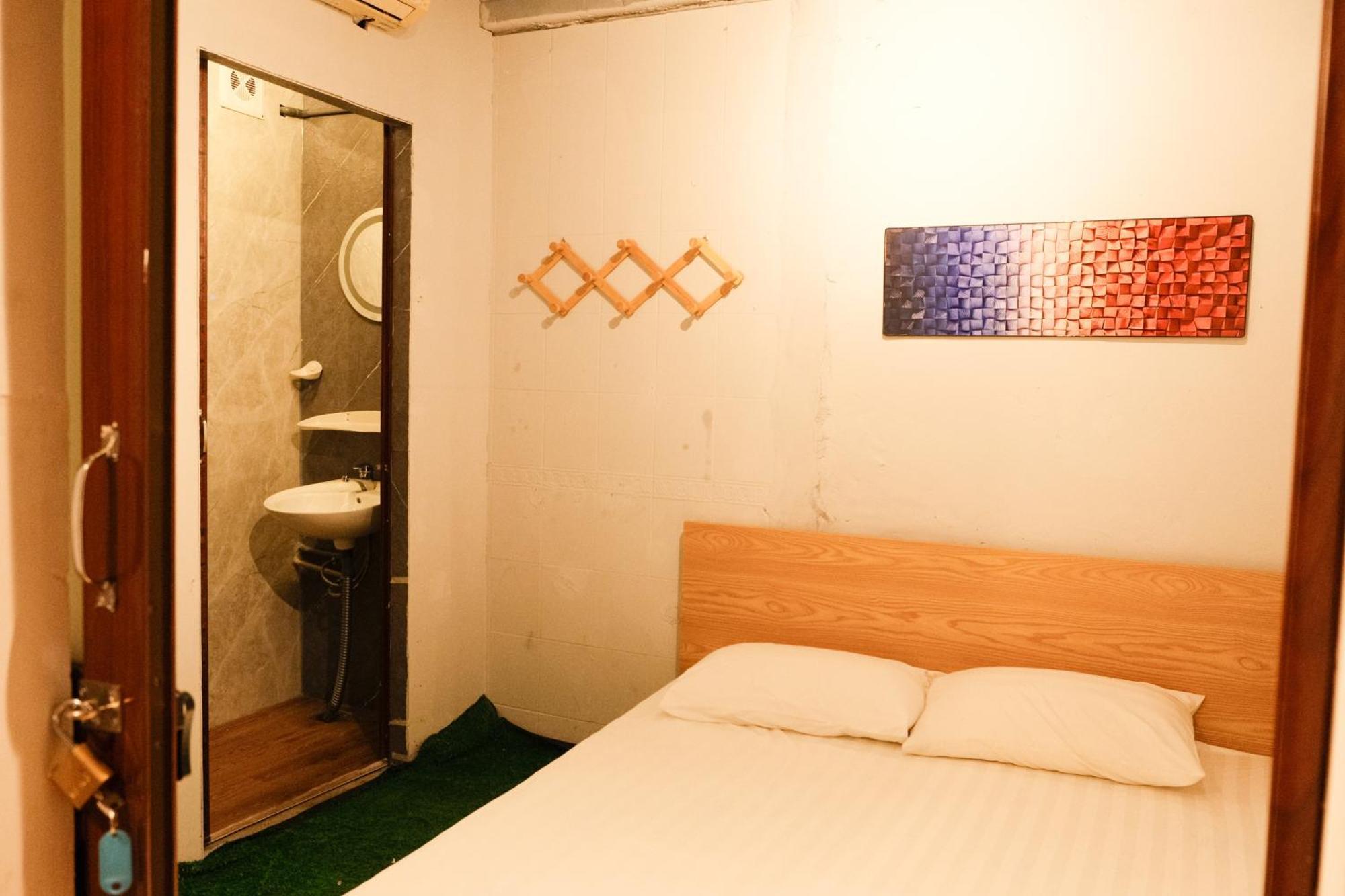 Ubuntu Homestay & Tours Hanoi Exterior photo